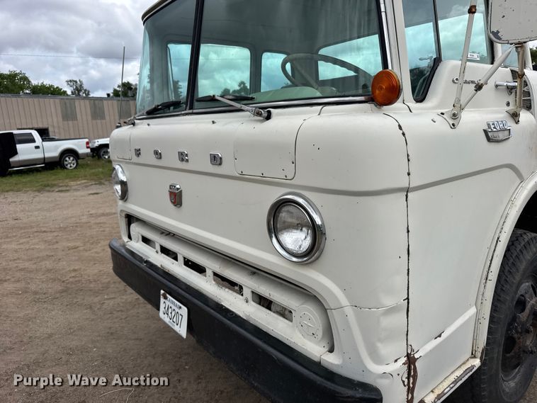 image for item FB7348 1967 Ford C610D rollback truck