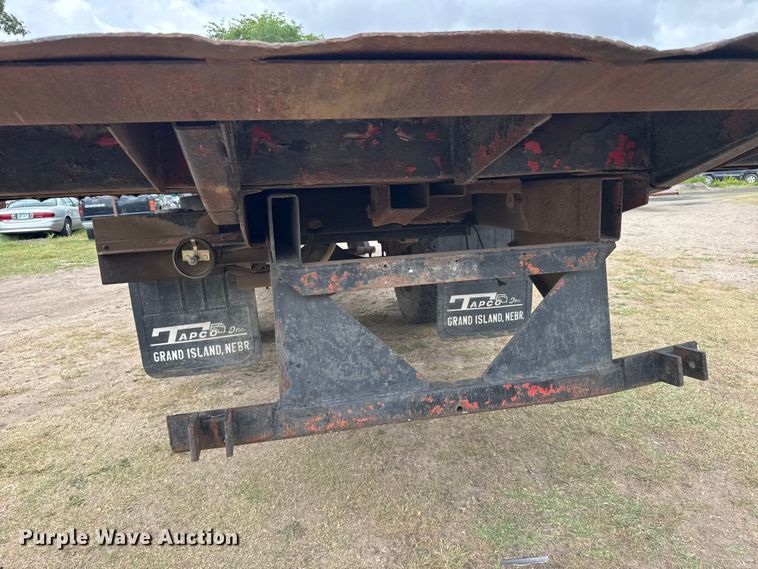 image for item FB7348 1967 Ford C610D rollback truck