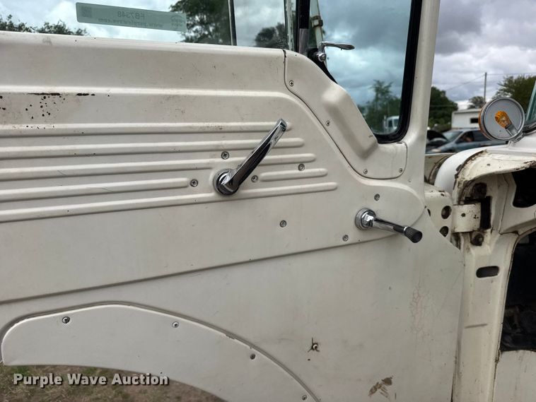 image for item FB7348 1967 Ford C610D rollback truck