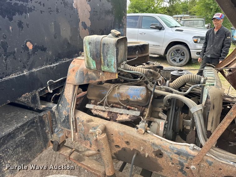image for item FB7348 1967 Ford C610D rollback truck