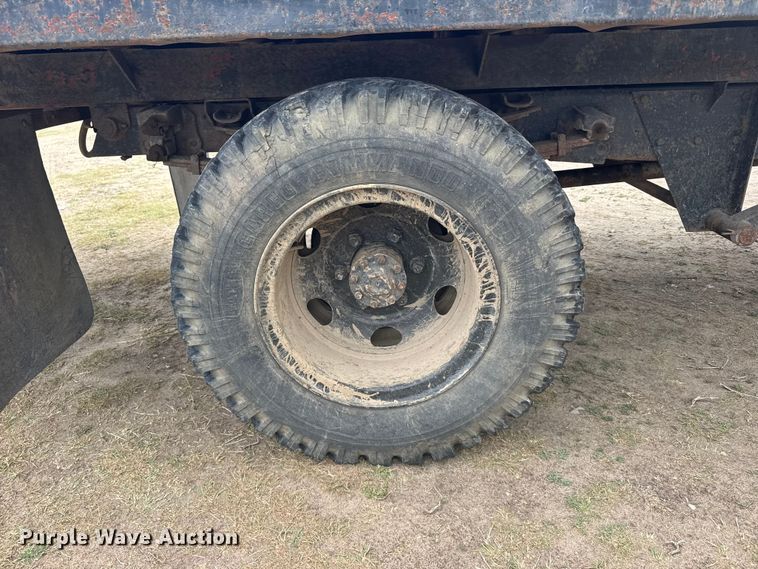 image for item FB7348 1967 Ford C610D rollback truck