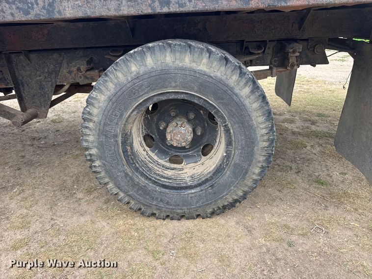 image for item FB7348 1967 Ford C610D rollback truck