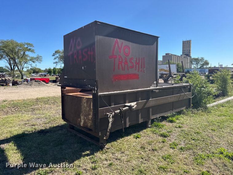image for item FB7352 Trash compactor