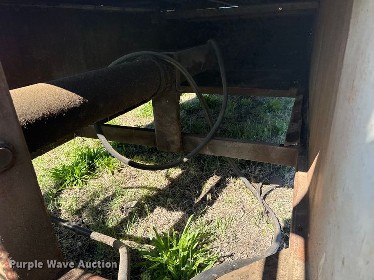 image for item FB7352 Trash compactor