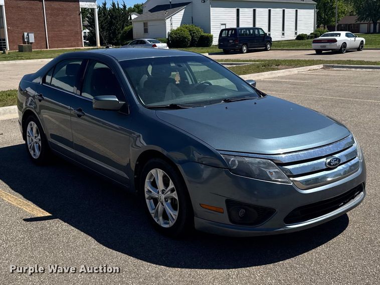 image for item FB7356 2012 Ford Fusion 