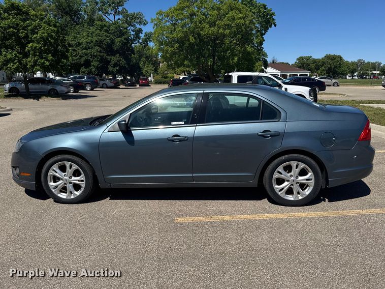 image for item FB7356 2012 Ford Fusion 
