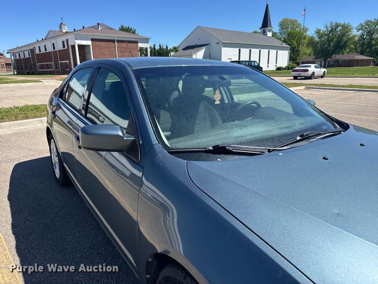 image for item FB7356 2012 Ford Fusion 