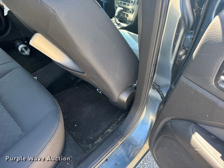 image for item FB7356 2012 Ford Fusion 