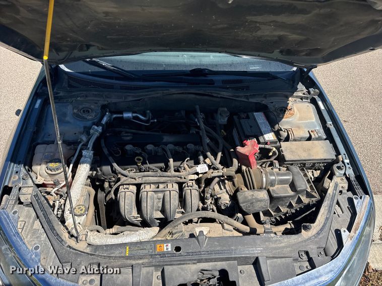 image for item FB7356 2012 Ford Fusion 