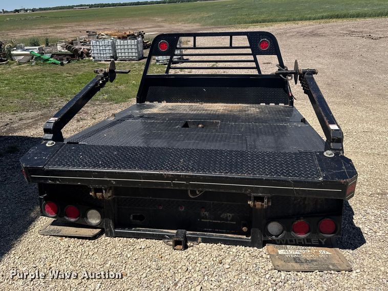 image for item FB7360 Butler Beds hydraulic bale bed
