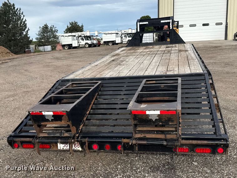 image for item FB7362 2017 PJ equipment trailer