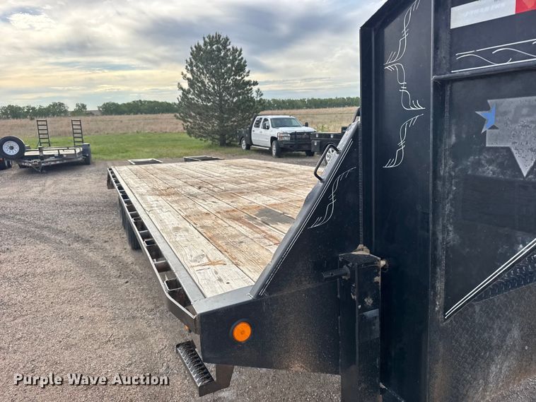 image for item FB7362 2017 PJ equipment trailer