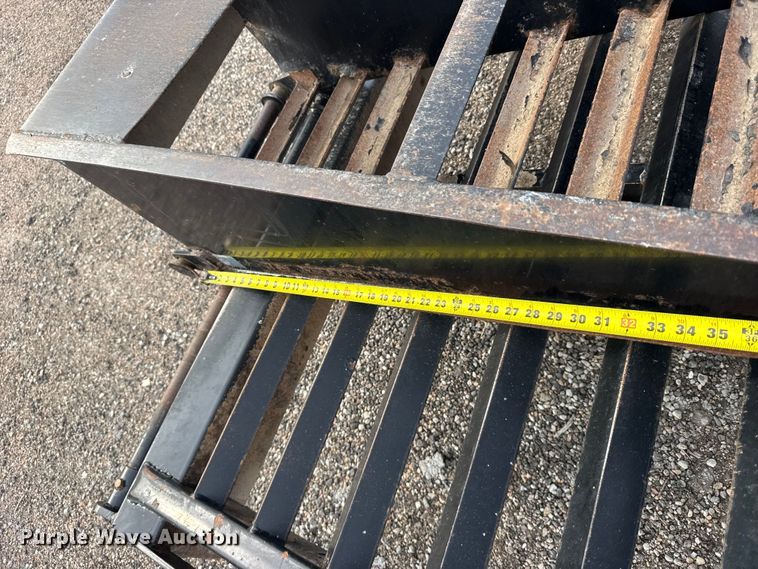 image for item FB7362 2017 PJ equipment trailer