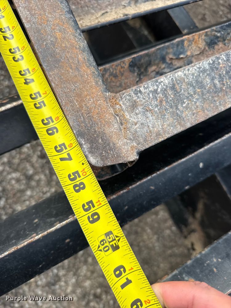 image for item FB7362 2017 PJ equipment trailer