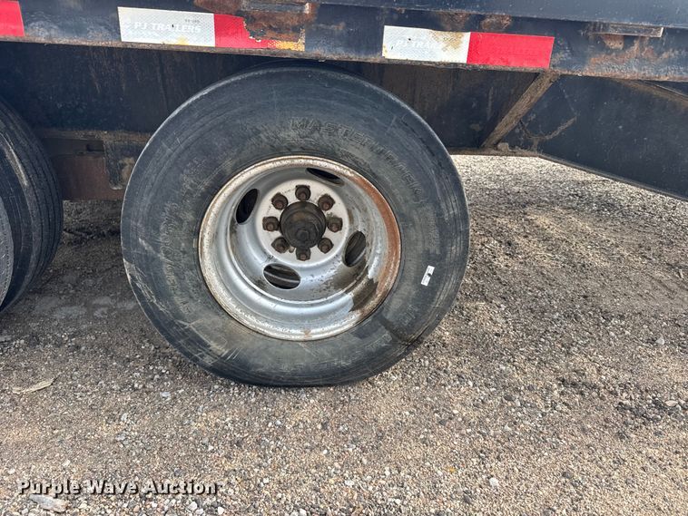 image for item FB7362 2017 PJ equipment trailer