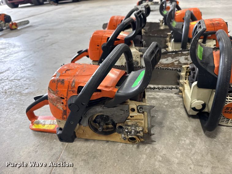 image for item FB7368 (6) Stihl MS290 chainsaws