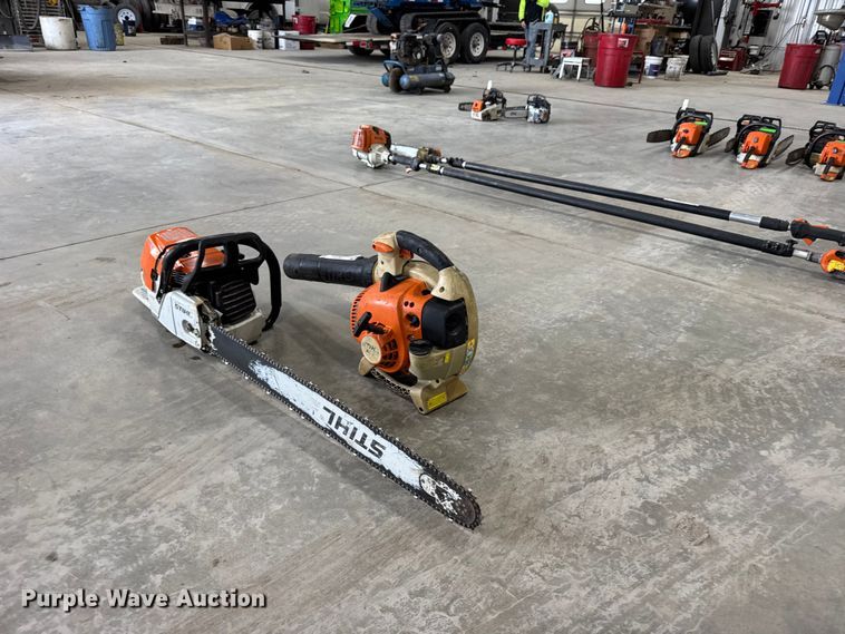 image for item FB7371 Lawn and garden tools