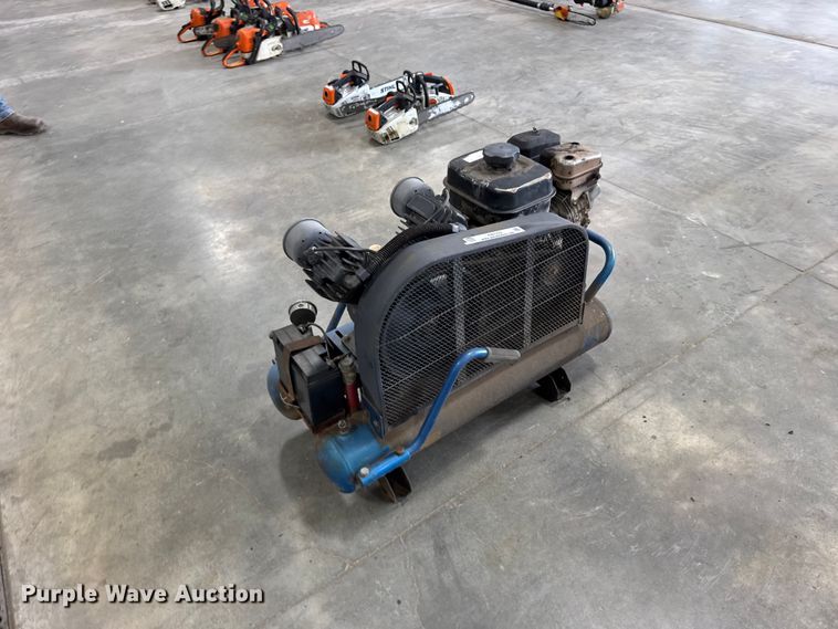 image for item FB7372 Puma air compressor