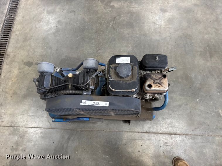 image for item FB7372 Puma air compressor