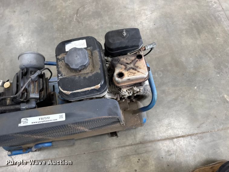 image for item FB7372 Puma air compressor