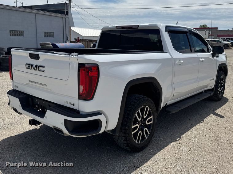 image for item FB7374 2021 GMC Sierra Crew Cab pickup truck