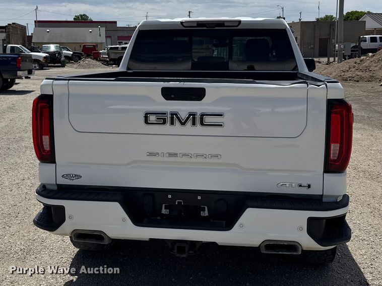 image for item FB7374 2021 GMC Sierra Crew Cab pickup truck