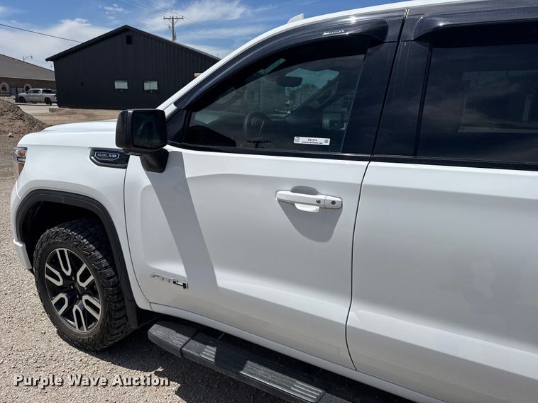 image for item FB7374 2021 GMC Sierra Crew Cab pickup truck