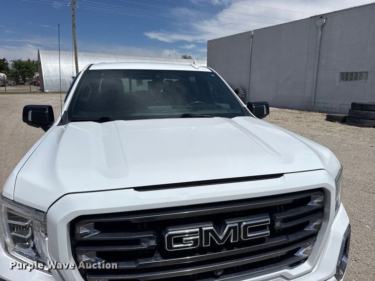 image for item FB7374 2021 GMC Sierra Crew Cab pickup truck