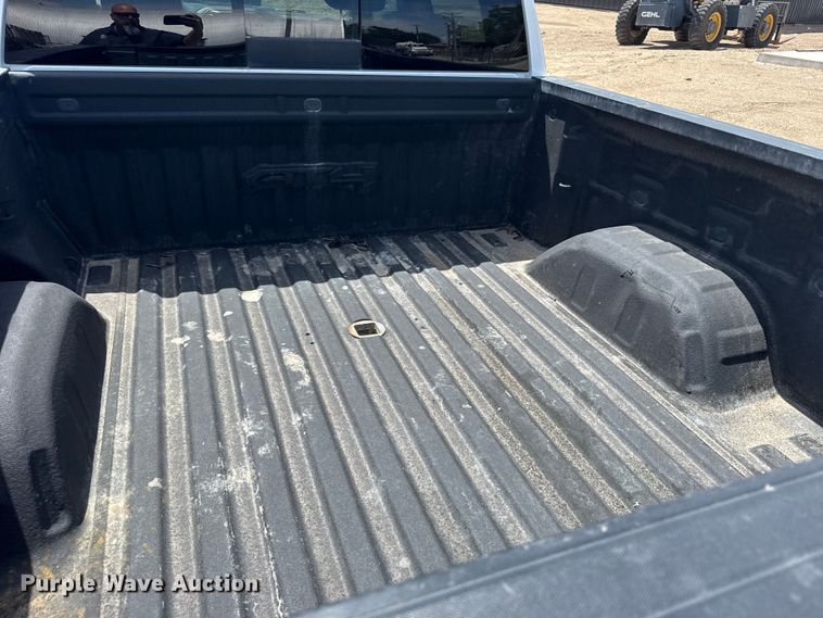 image for item FB7374 2021 GMC Sierra Crew Cab pickup truck