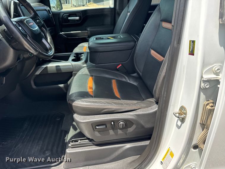 image for item FB7374 2021 GMC Sierra Crew Cab pickup truck
