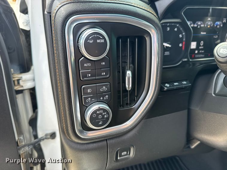 image for item FB7374 2021 GMC Sierra Crew Cab pickup truck