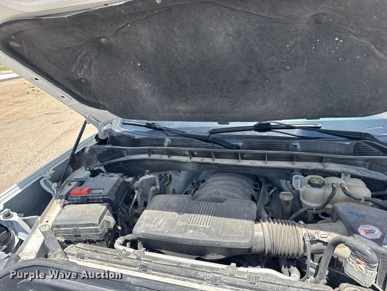 image for item FB7374 2021 GMC Sierra Crew Cab pickup truck