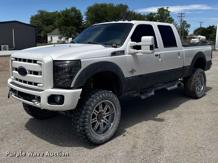 2011 Ford F250 Super Duty Crew Cab pickup truck