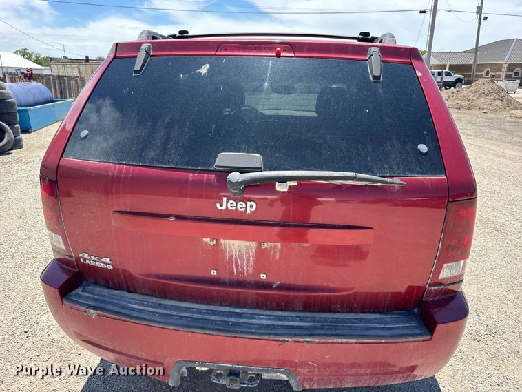 image for item FB7376 2006 Jeep Grand Cherokee SUV