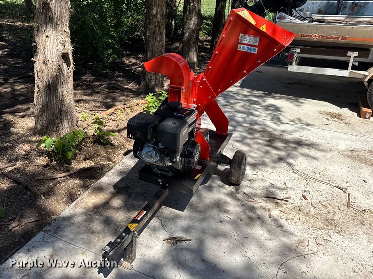 image for item FB7377 DR Pro 475 wood chipper