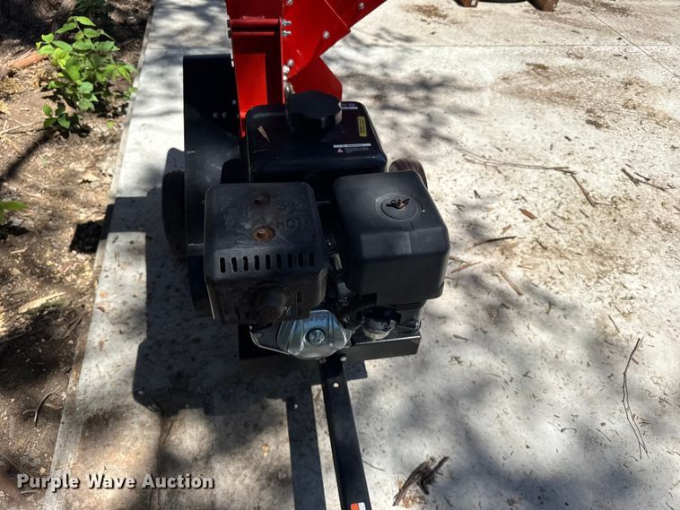 image for item FB7377 DR Pro 475 wood chipper