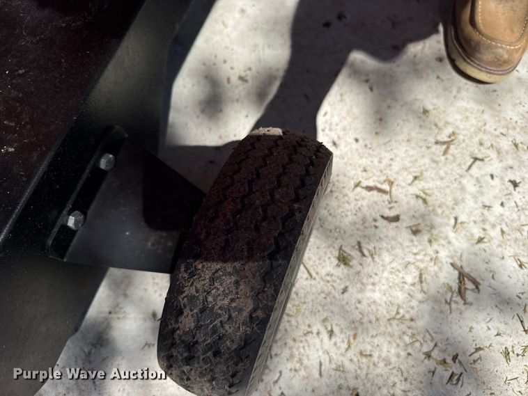 image for item FB7377 DR Pro 475 wood chipper