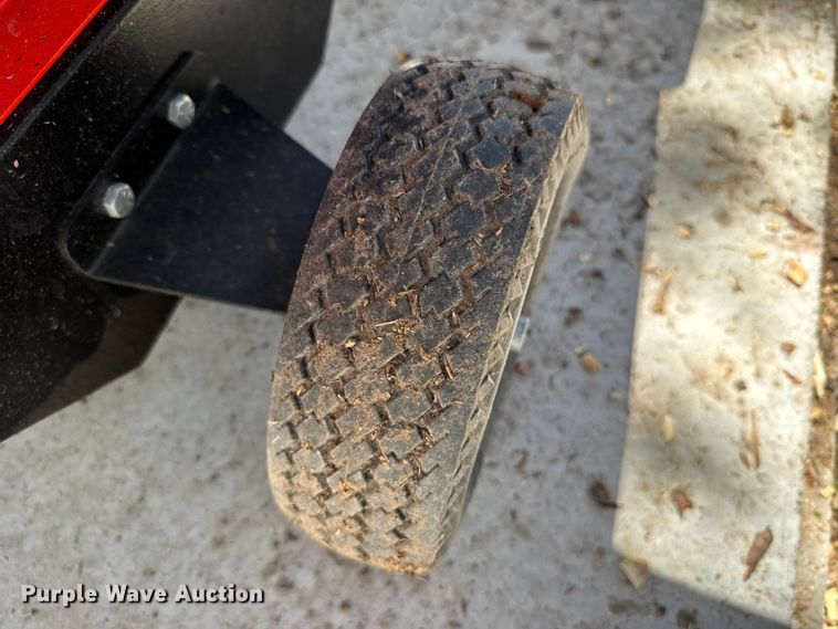 image for item FB7377 DR Pro 475 wood chipper