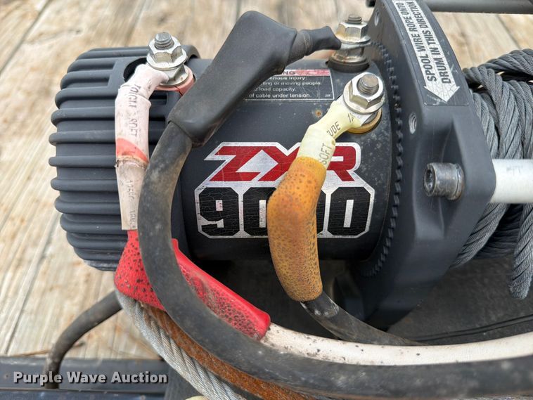 image for item FB8133 2022 Top Hat DCHHD20X83-9.9E-Q equipment trailer