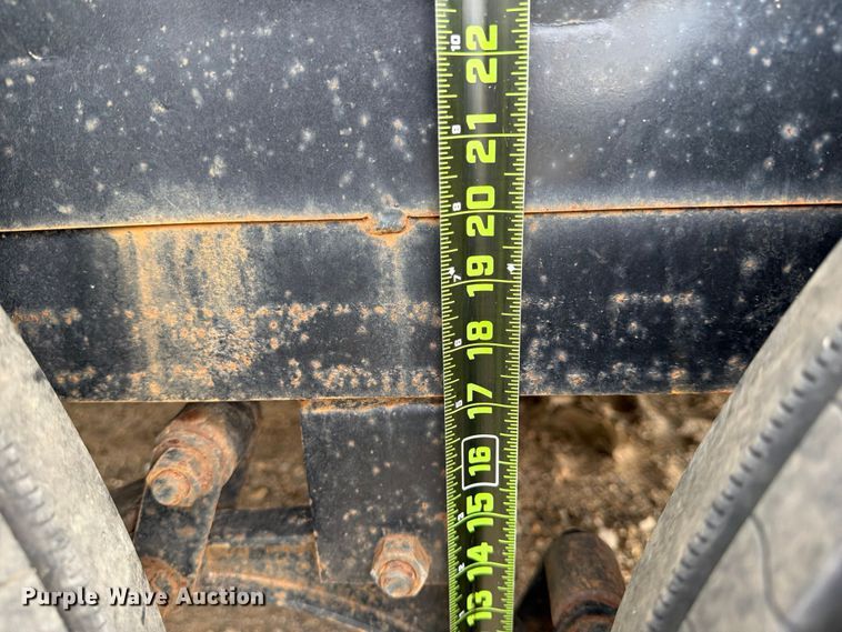 image for item FB8133 2022 Top Hat DCHHD20X83-9.9E-Q equipment trailer