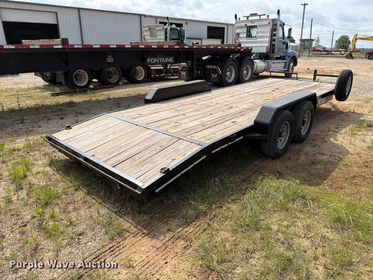 image for item FB8136 2023 Caliber Trailer Mfg. CL722 equipment trailer