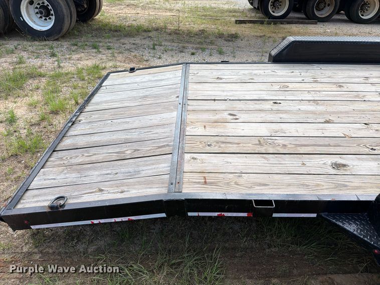 image for item FB8136 2023 Caliber Trailer Mfg. CL722 equipment trailer