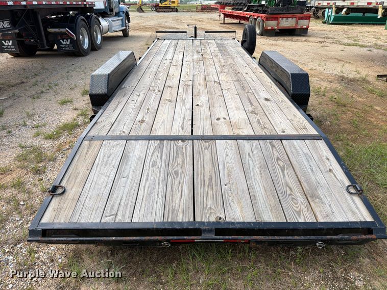 image for item FB8136 2023 Caliber Trailer Mfg. CL722 equipment trailer