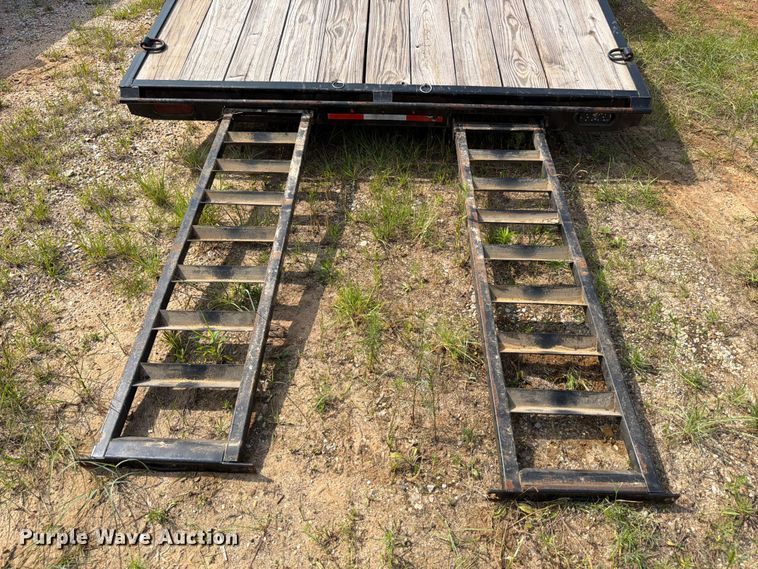 image for item FB8136 2023 Caliber Trailer Mfg. CL722 equipment trailer