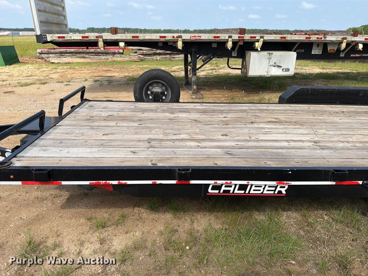 image for item FB8136 2023 Caliber Trailer Mfg. CL722 equipment trailer