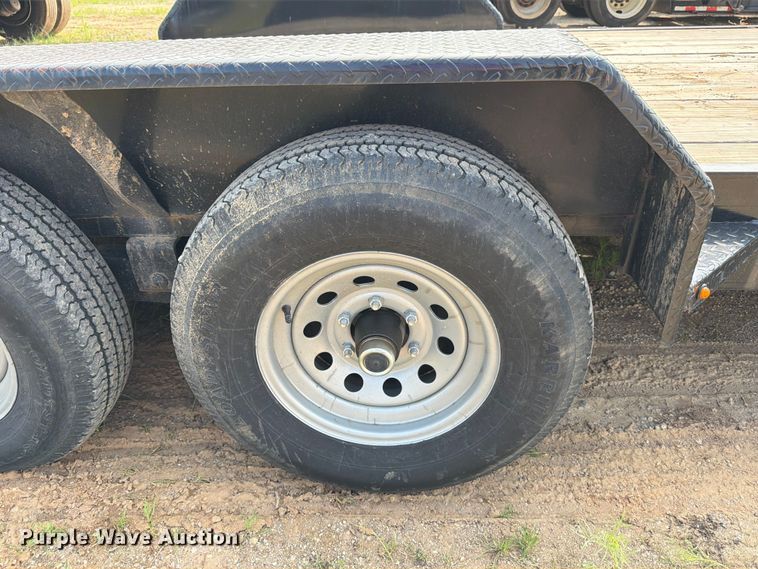 image for item FB8136 2023 Caliber Trailer Mfg. CL722 equipment trailer