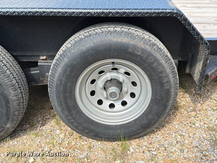 image for item FB8136 2023 Caliber Trailer Mfg. CL722 equipment trailer