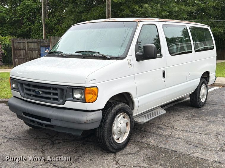 2007 Ford E350 van