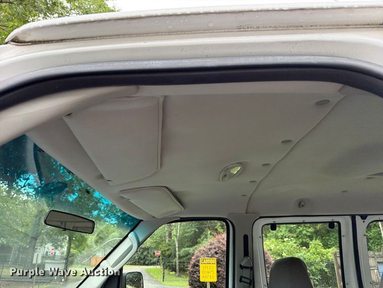 image for item FB8137 2007 Ford E350 van