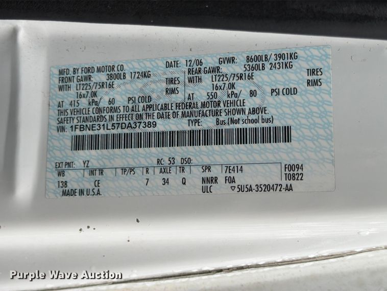 image for item FB8137 2007 Ford E350 van